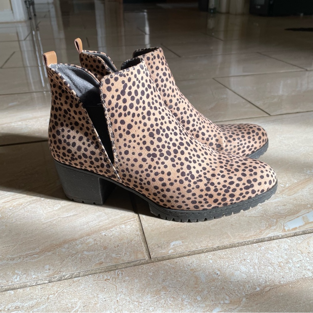 Dr Scholls leopard print boots